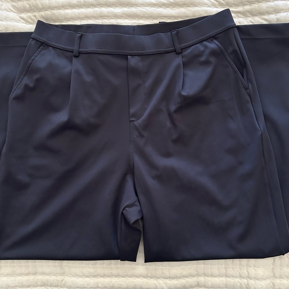 NWT, Halara Women’s High Waisted Pleated Pull-On Wide Leg Pants in Black, Large - Picture 6 of 10